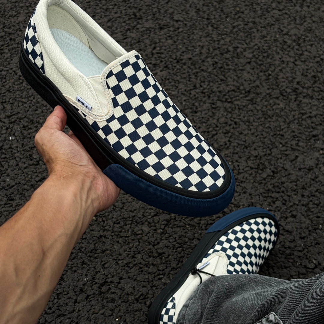 Blue‑White Checkerboard Slip‑o - огляд і ціна Adidas Shoes Superstar